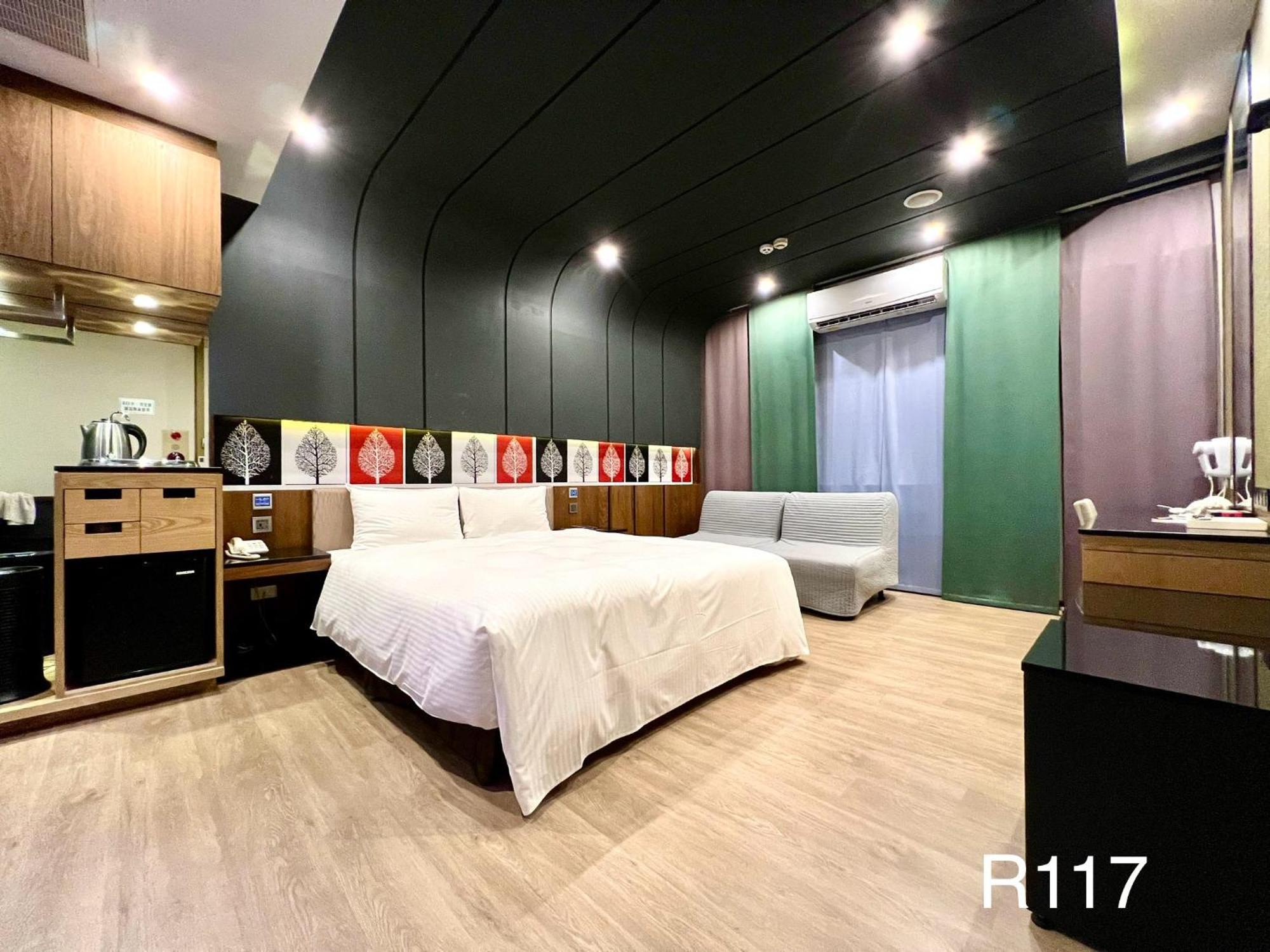 Catwalk Motel -Tainan Exterior foto